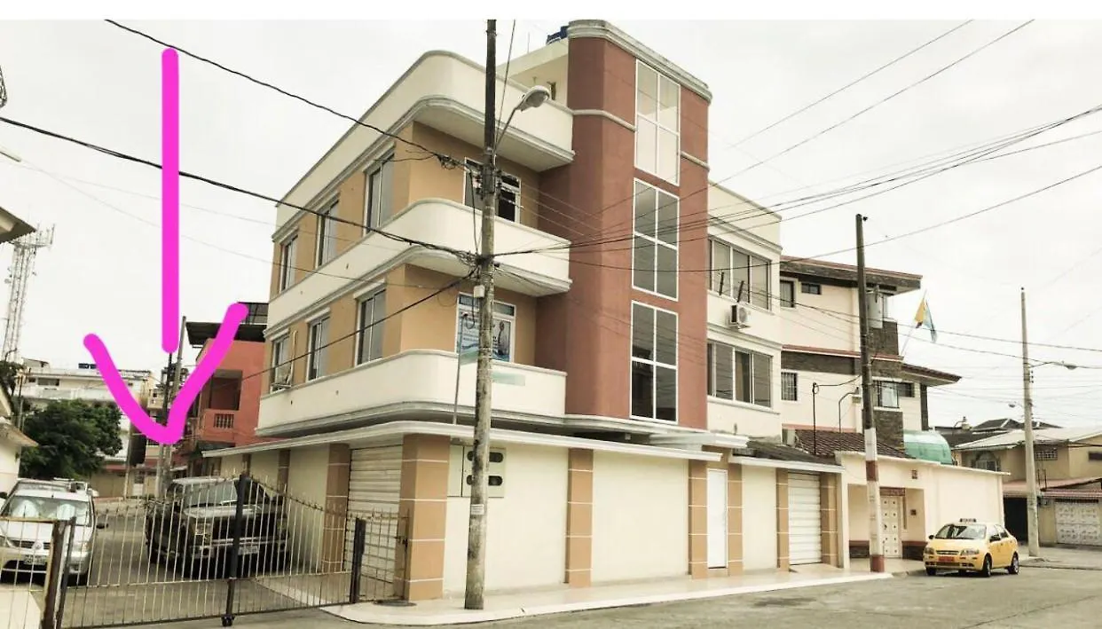 아파트 Garzota Suites Airport Bajos 과야킬
